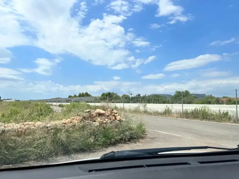 Llucmajor, 7,900 m² plot, very easy access, asphalted road, ideal for weekends. Plot with lots of garrigue. Ref. 3748 [IW] — photo 3