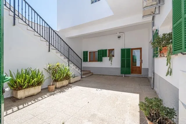 Townhouse for sale in Petra, Mallorca — photo 3