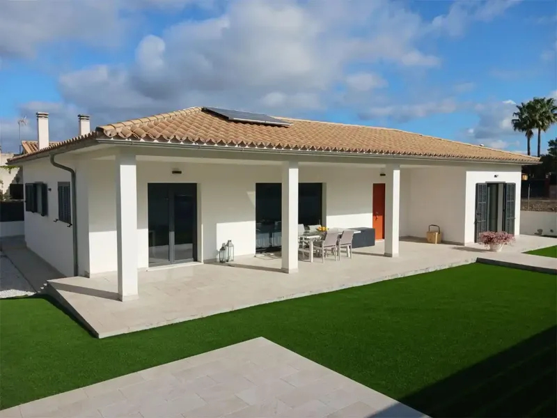 Detached house for sale in Sa Vinya de Son Veri €960,000 — photo 2