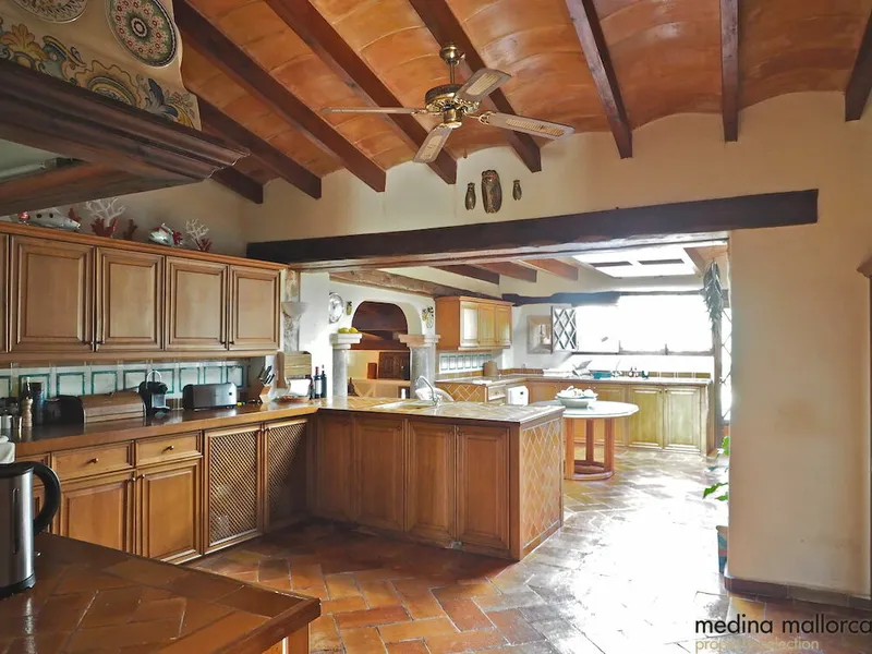 Rustic finca in S'Alqueria Blanca — photo 10