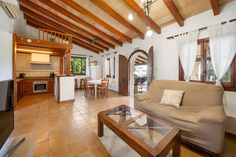 Near the Golf de Pollença is this finca with vacation rental license, with 138 m2 built on a plot of approx. 2.20 — photo 5