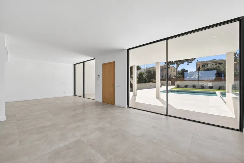 Contemporary villa with sweeping views close to Porto Petro harbor — photo 5