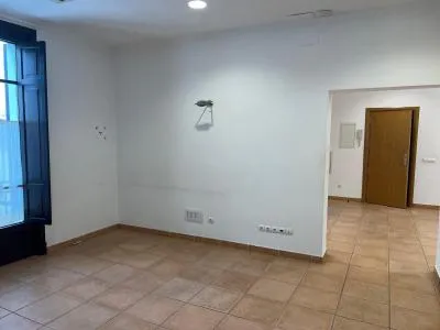 Office - Palma de Mallorca (Sindicat), Built Surface 130m², Terrace Size 9m², Lift — photo 11