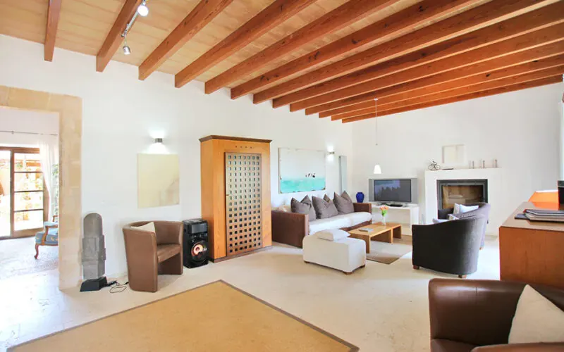 Natural stone finca with ETV licence, pool and patio refuge near Manacor – PM07400 — photo 6