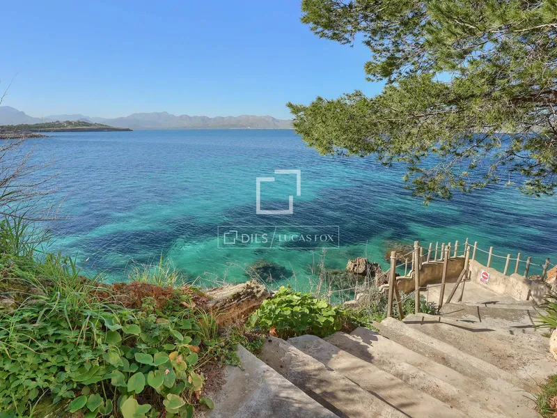 467m² house / villa for sale in Alcudia, Balearic Islands — photo 2