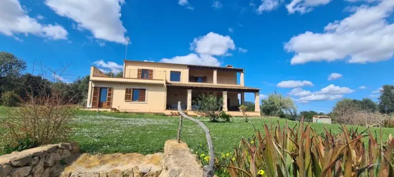 Finca for sale 3 km from Manacor — photo 1