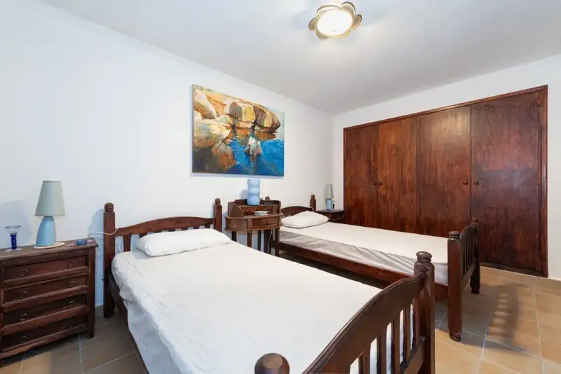 Presented exclusively by Balearic Properties, this charming house is located in the highly sought-after area of Gotmar, Puerto Pollensa. — photo 11