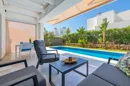 Modern villa on large plot with pool — photo 4