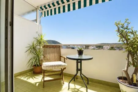 Apartment in Calvià (Santa Ponça), 77 m² built, 8 m² terrace, 1 bedroom, 1 bathroom, with lift — photo 1