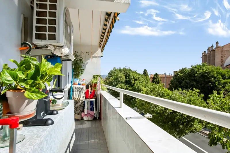 3-bedroom flat with lift, balcony and lots of natural light on Camí Vell de Bunyola — photo 4