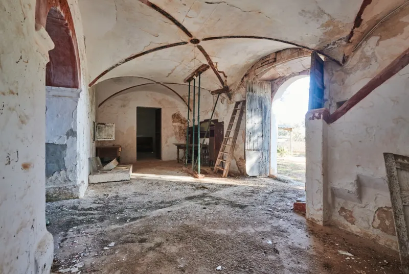Old Mallorcan finca to renovate in Felanitx — photo 4