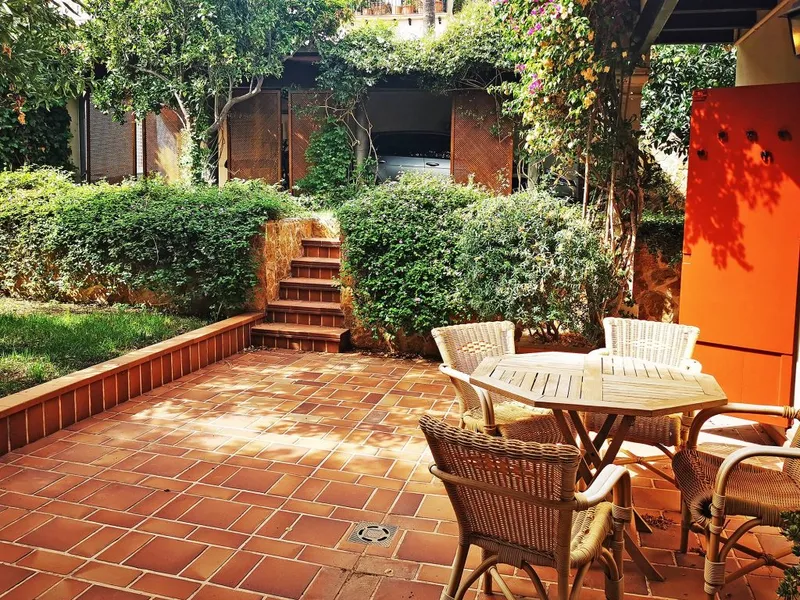 Ref 1908; Charming Mallorcan house with garden and garage for rent in El Terreno — photo 5