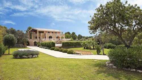 Amazing country home in Santa Maria — photo 1