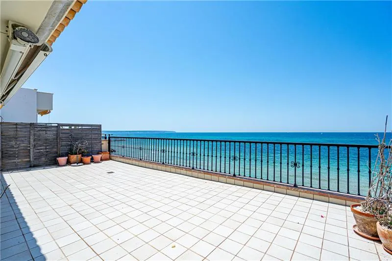 Approx. 175 m² penthouse with terrace on the beachfront with panoramic ocean views — photo 11