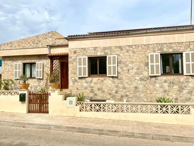 Villa for sale in Son Serra de Marina, Santa Margalida, Mallorca — photo 1