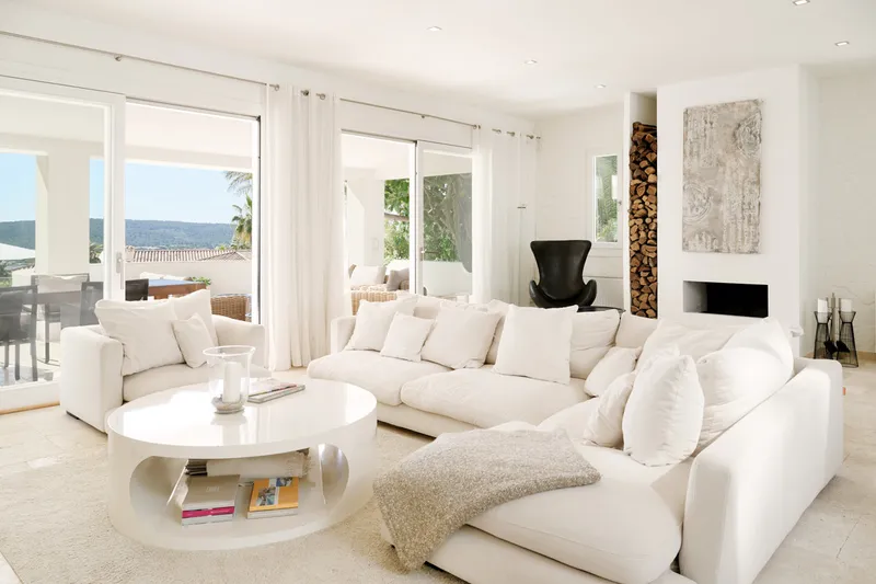 Light-flooded villa with sea views in Santa Ponsa - Marcel Remus Real Estate — photo 11