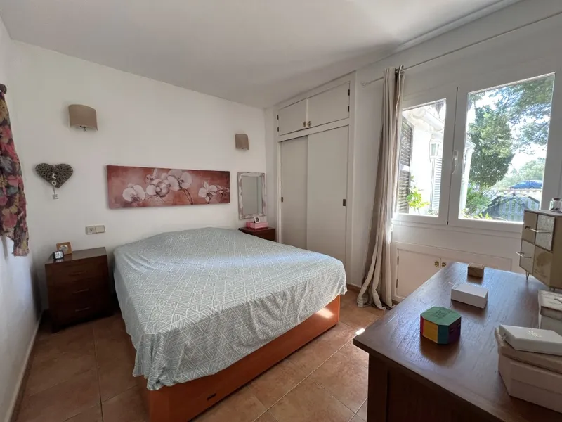 Charming Ground Floor Apartment for Sale in Badia Blava — photo 10