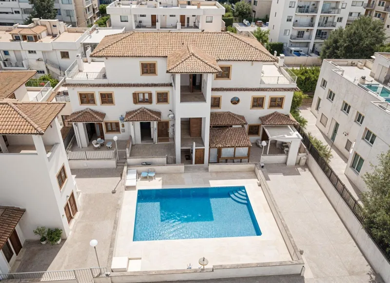 Apartment in Alcúdia — photo 1