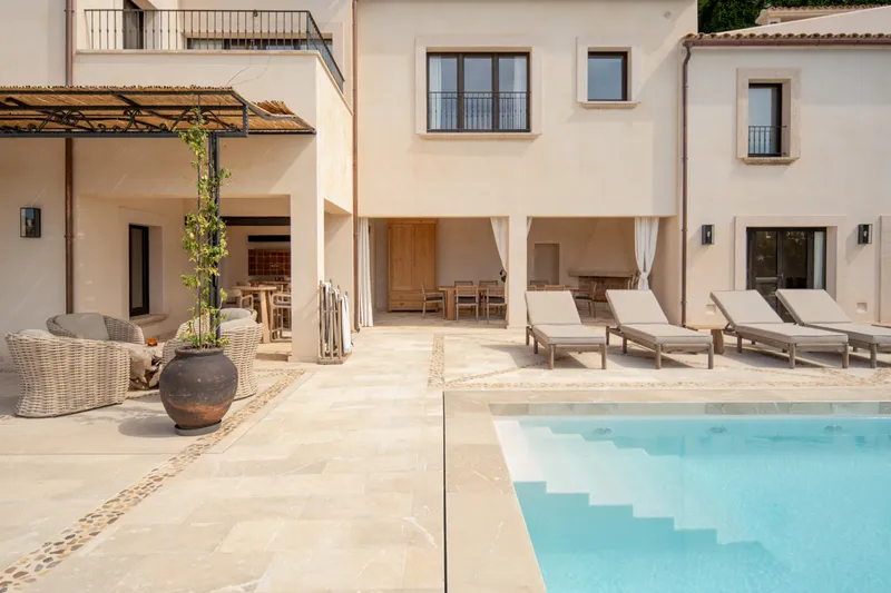 Fully renovated villa in modern finca style with stunning sea views — photo 4