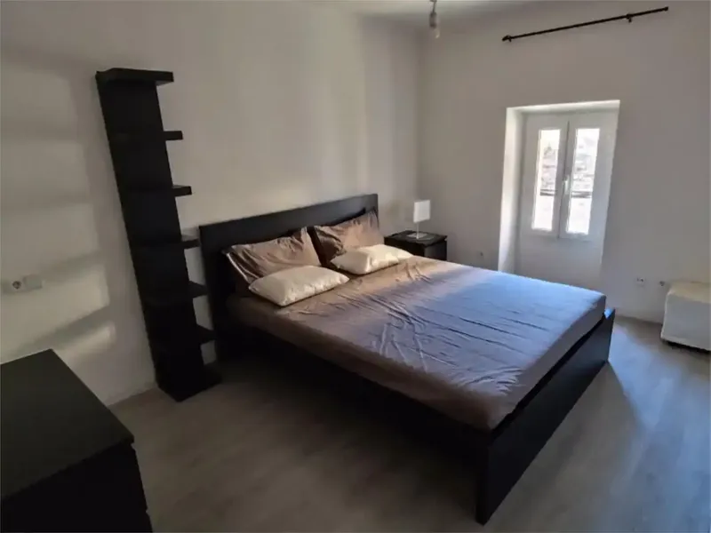 Se alquila casa de pueblo con 3 habitaciones 2 baños y terraza, actualmente está amueblada . — photo 3