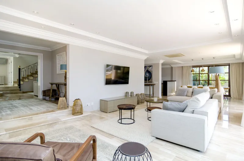 Long term rental: Elegant property with sea views in top location of Cas Català - Marcel Remus Real Estate — photo 2