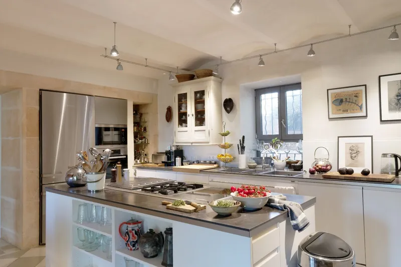 Characterful finca with historic mill and sea views near Es Carritxó — photo 9