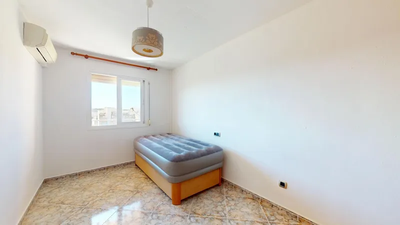 Luminoso piso con terraza y espectaculares vistas al mar y la montaña en Son Espanyolet, Palma — photo 4