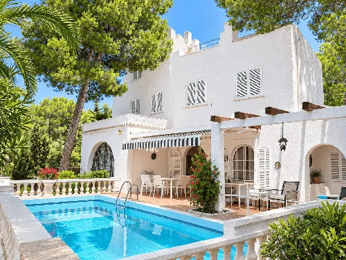 Spacious House for Sale in Santa Ponsa — photo 1