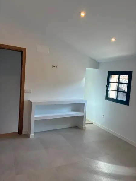 Fully renovated house for long-term rent in Sineu — photo 9