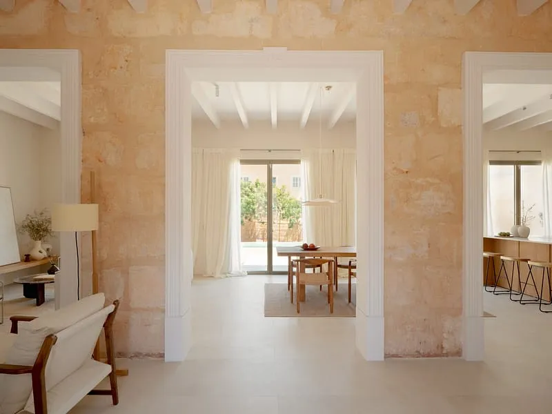 Restored 1920 Townhouse for Sale in Ariany, Mallorca | 3 En-Suite Bedrooms & Private Pool — photo 7