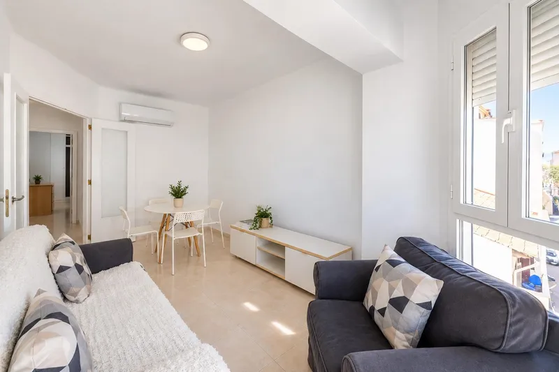 Apartment — photo 1