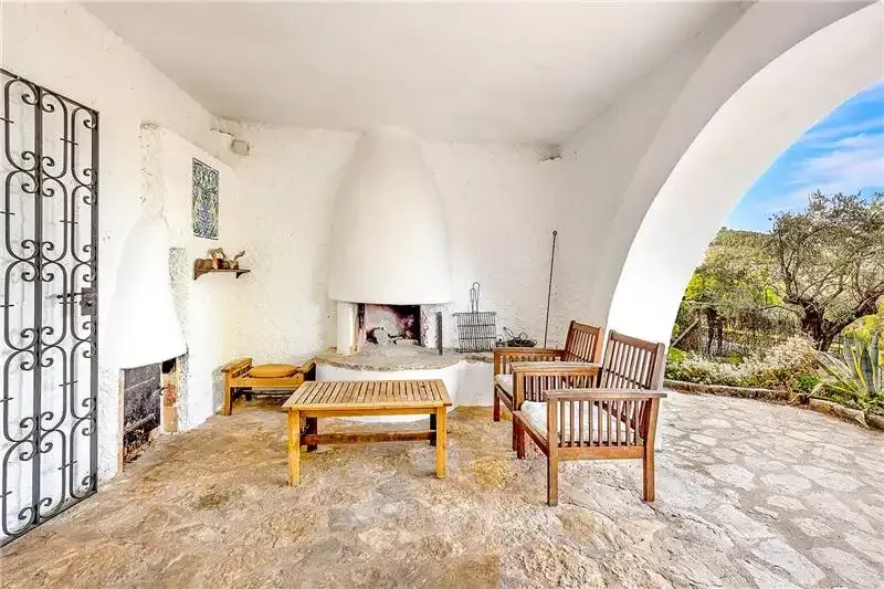 Finca on plot of approx. 1,400m2 with panoramic sea views, 214m2 built, large living-dining room with fireplace, furnished and equipped kitchen — photo 12