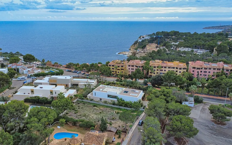 Building plot in Sol de Mallorca with partial sea views — photo 5