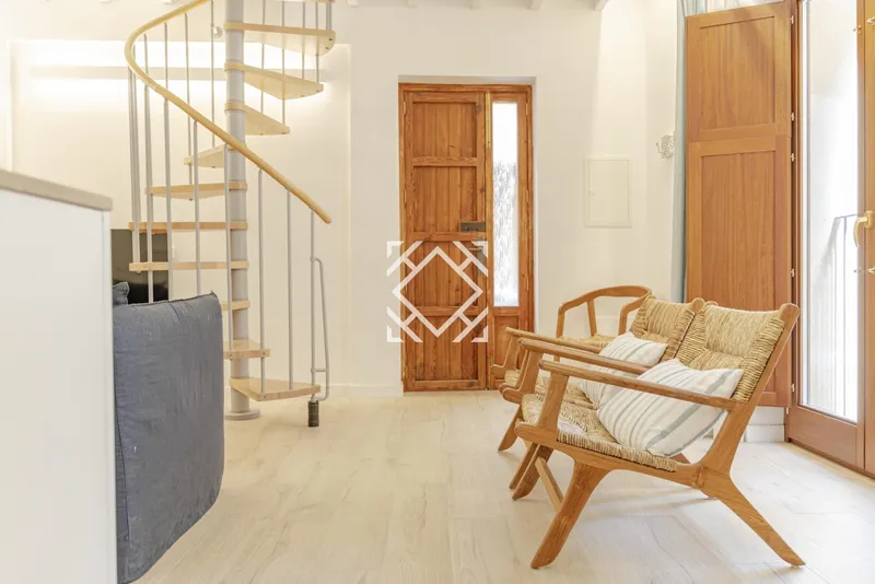 House for sale completely renovated and redistributed in Duplex and Luxury Penthouse, completely independent, in the heart of the old town of Pollensa. — photo 7