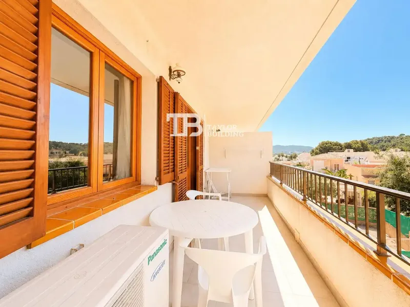 Apartment for sale in Calvià, Balearic Islands, Peguera area, with 120.00 m² built and 108.00 m² usable. It is a spacious and well-distributed home — photo 6