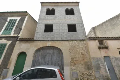 Building in Porreres — photo 1
