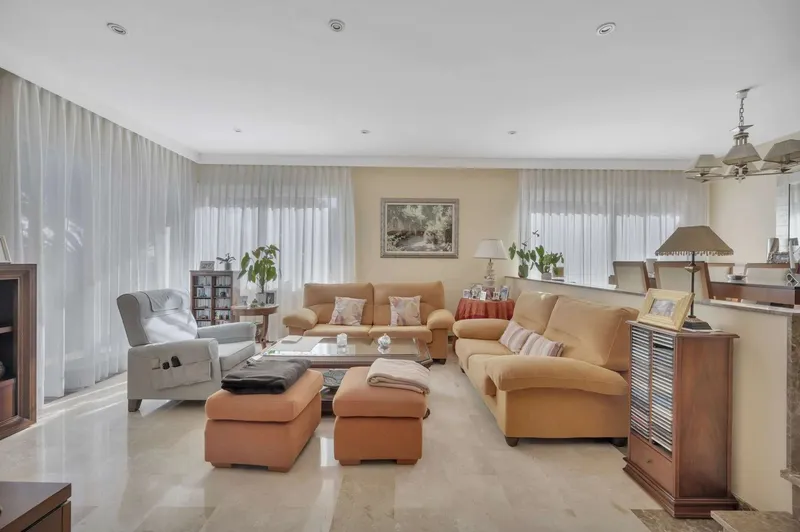 Mediterranean Villa for Sale in Luxury Area of Cas Catala — photo 7