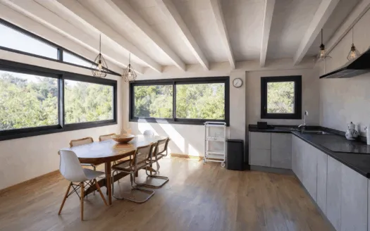 Chalet in Cala Llombards – with pool, garden and ETV license for 5 people — photo 5