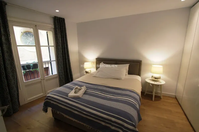 Herden Immobilien Mallorca exclusively sells a beautiful, bright and spacious apartment in the old town, directly at La Lonja in a prime location — photo 12