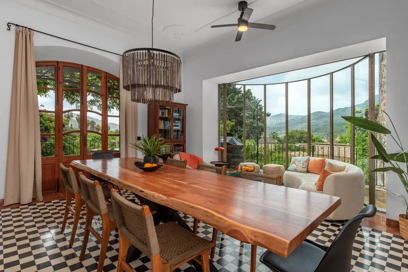 Historic villa in Soller for sale with vacation rental license, modernized with large garden, pool — photo 6