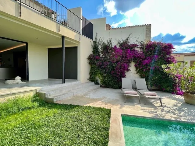 Villa for sale in Llubí, Mallorca — photo 1