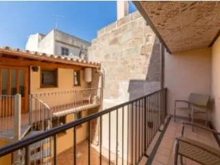 Completely renovated townhouse with many possibilities in Llucmajor! Semi-detached 6 bedrooms, Triplex — photo 10