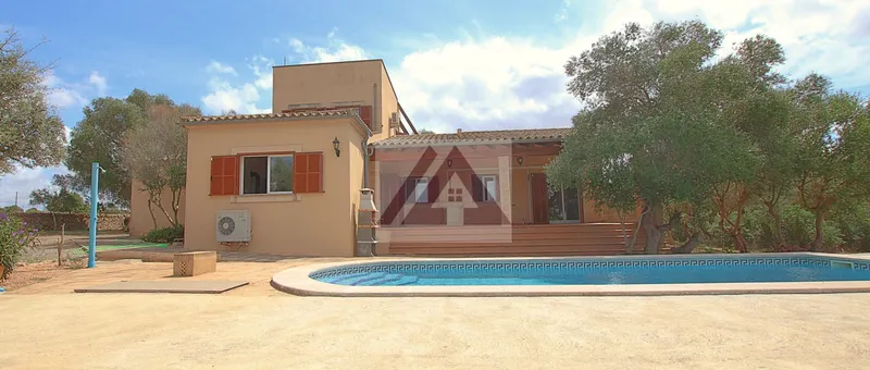 Country house for sale in Campos — photo 2
