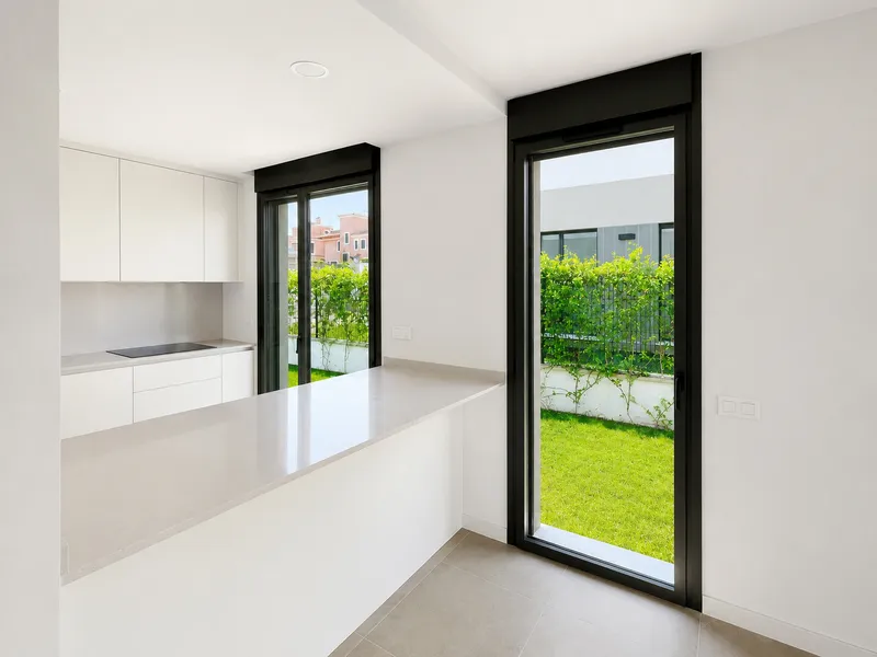 New modern villa in a prestigious area in Puig de Ros Mas — photo 8