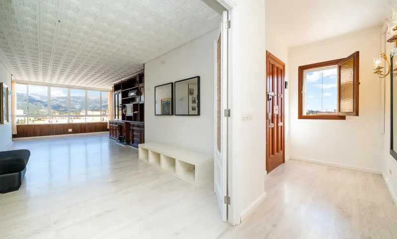 Spacious apartment with great potential in Inca — photo 2