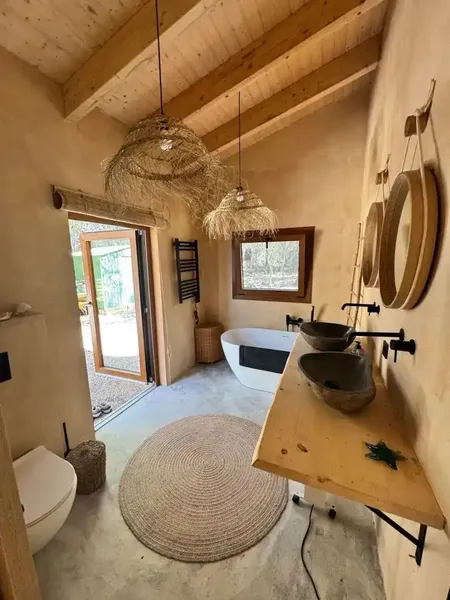 Sumérgete en la tranquilidad de nuestra finca, un refugio rodeado de bosque donde la paz y la desconexión están garantizadas. Aquí podrás di — photo 10