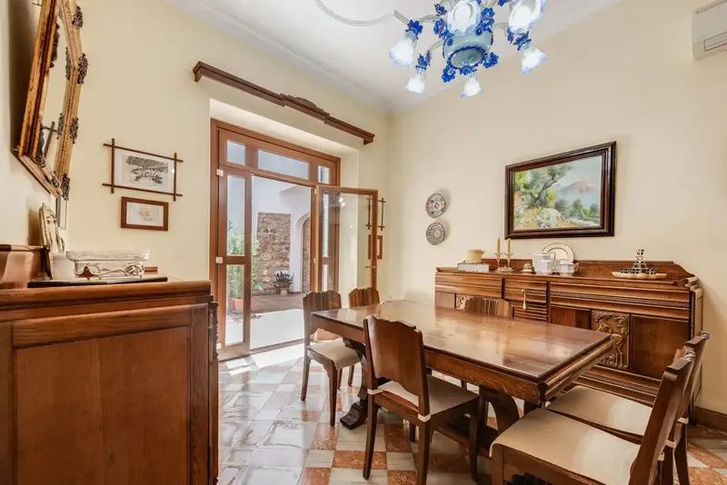 Charming Mallorcan townhouse in Sóller with views of the cathedral and mountains, just a few minutes' walk from — photo 3