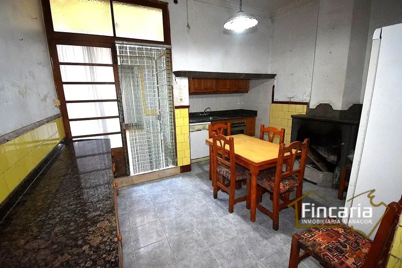 Excellent townhouse with structure and roof in good condition, located in the Crist Rei neighborhood of Manacor — photo 8