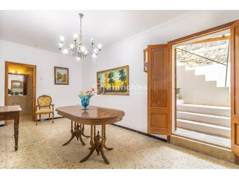 Charming house with large garden for sale in the municipality of Caimari — photo 11