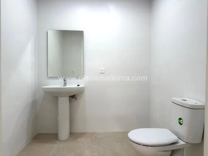 Commercial premises. Palma de Mallorca — photo 9